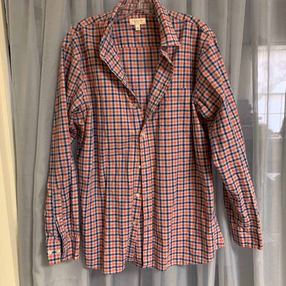 Men’s checkered button down